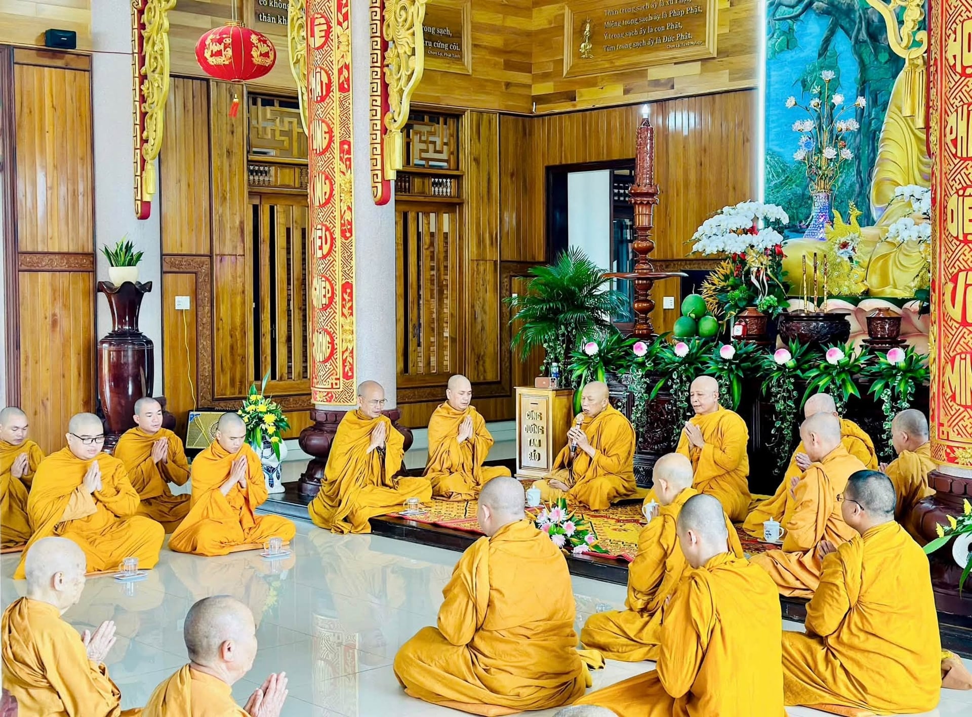 77 hành giả Ni Hệ phái Phật giáo Khất sĩ dự khóa tu tại Đắk Lắk