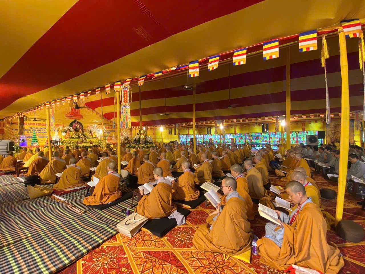 Ấn Độ: Các cơ quan báo chí đưa tin tán thán Pháp hội Lăng Nghiêm - Địa Tạng tại Bồ Đề Đạo Tràng