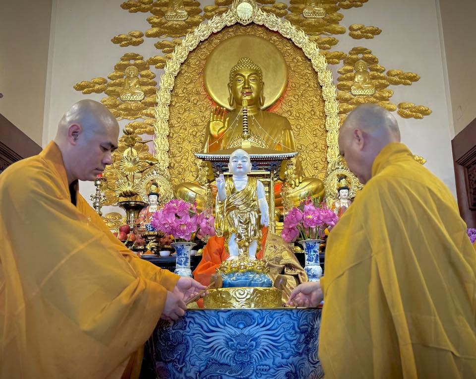 Những ngày lễ Phật giáo bạn nên nhớ 1